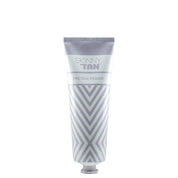 Skinny Tan's tanning primer in 125ml size. A pre-tanning lotion that exfoliates and gets rid of dead skin cells for a streak-free tan.